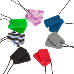 Sensory Chewigem Dog Tags Beißkette – weicher Kauschmuck in Form von Id-Plate für kleine Kinder