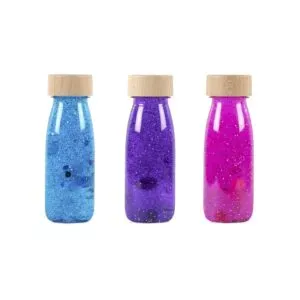 Das Petit Boum Magic Set besteht aus mindestens drei Sinnesflaschen, die magisch anzusehen und auch entspannend wirken