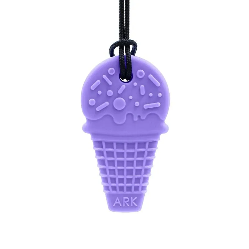 Ark Bite Chain Ice Cream ist ein schön gestalteter Kauschmuck und wird viele Kinder mit ADHS oder Autismus mit Kaubedürfnissen ansprechen, um ihre Zähne hineinzulegen.