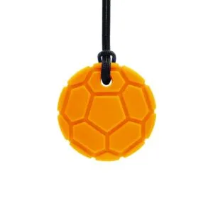 Arche Fußball Kau Biss Kette so mancher Junge wird tragen wollen. Eine Kaukette ist eine gute Alternative zum Kauen von Kleidung. Und hilft, Spannungen und Reize abzubauen.
