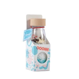 Petit Boum Spionageflasche Antarktis. Diese sensorische Flasche vermittelt einen Eindruck vom Leben am Nordpol und am Südpol. Schütteln und entdecken Sie die Polartiere