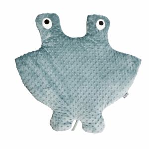 Manta the Ray aus Oliz ist ein gewichtetes Kuscheltier, das man sich zum Schlafengehen auf den Oberkörper legt, um sich zu entspannen. Wirksam bei Schlafproblemen, Demenz.