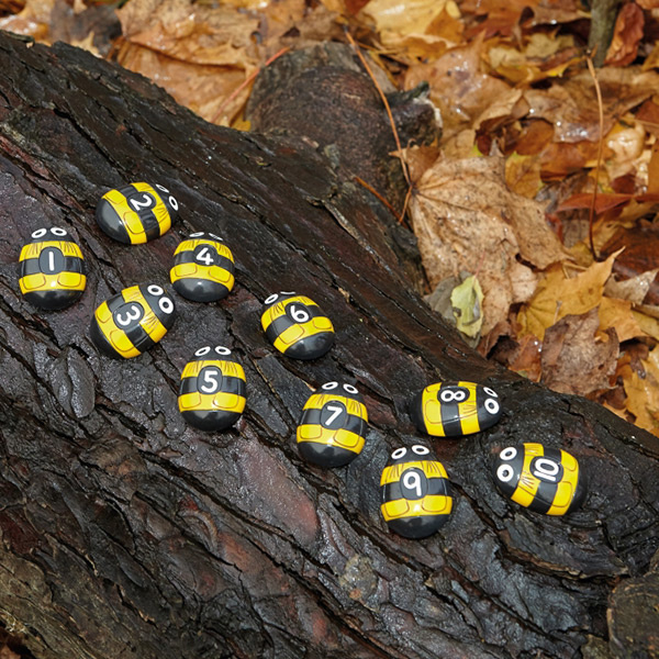 Gelbe Tür-Zahlen bei Honigbienen – Steine und Harzbienen, um Zählen, Addition, Subtraktion und gerade/ungerade Zahlen zu üben