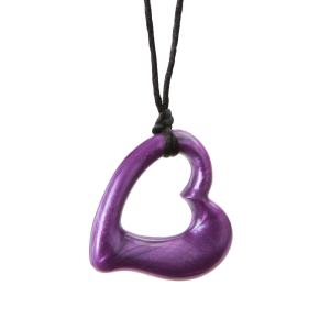 Miller Heart Zahnkette von Chewigem ist bei Mädchen und Frauen beliebt.