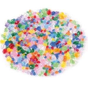 Acryldiamanten eignen sich gut für das Spielen von losen Teilen