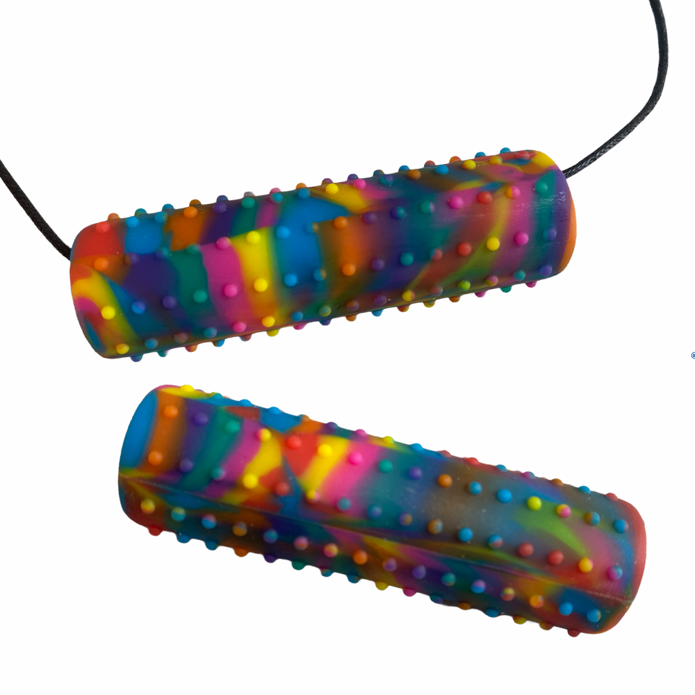 Chewigem Cactus Chubes Kaukette ist vielseitig einsetzbar. Verwenden Sie dieses Kauprodukt als Bisskette, als Bleistifttopper, Bleistiftgriff oder an Ihrem Kapuzenpullover befestigen