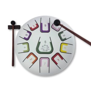 Tambu ist eine Steeldrum, ideal für Kinder, um Musik zu spielen.