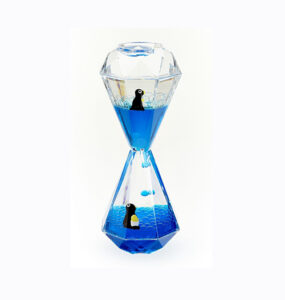 Die Tropfspur Pinguin ist eine wunderschöne visuelle Sanduhr für Jung und Alt zum Entspannen