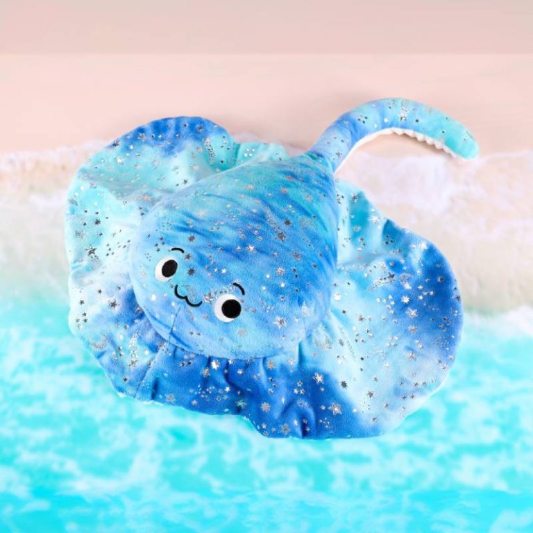Gewichtetes Kuschelspielzeug Stingray für Kinder, bietet beruhigenden tiefen Druck und hilft bei Entspannung und Konzentration.