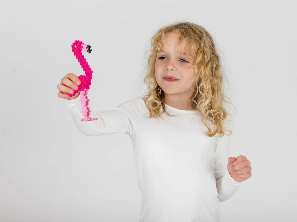 Plus-Plus Flamingo Tube – Bouw je eigen kleurrijke flamingo met duurzame, kleurrijke bouwstenen.
