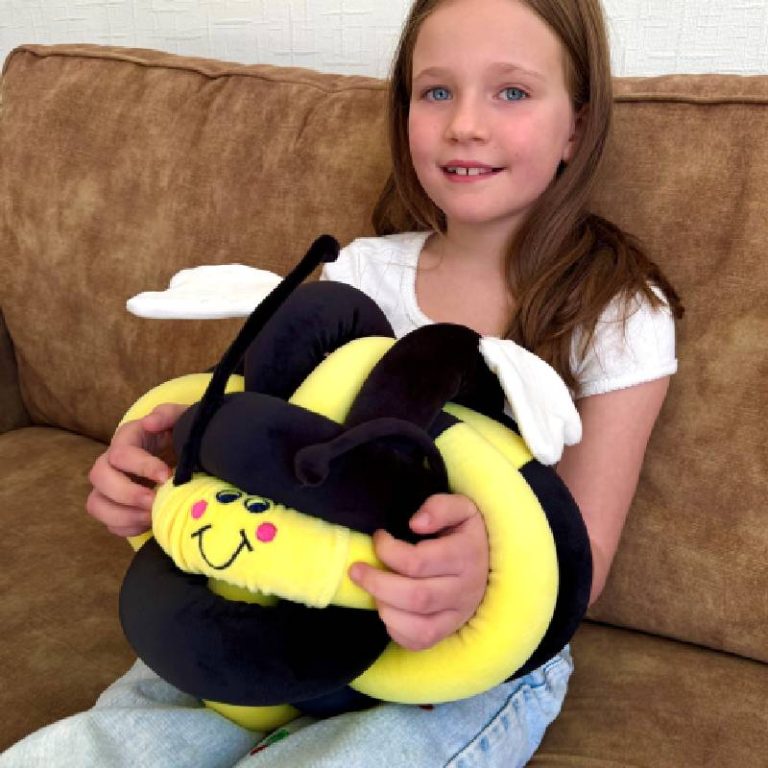 Vibrierender Kuschelball aus weichem Plüsch, Kuschelball mit Vibration für Kinder, der bei Ruhe, Entspannung und sensorischer Regulation zu Hause oder in der Schule hilft.